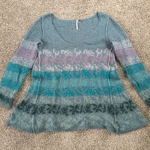 ❄️Free People light sweater ❄️